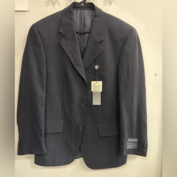 NWT MEN MANTLES BLAZER IN BLACK THREE BUTTONS LINED PURE WOOL size 38s - Picture 2 of 10